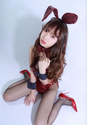 张津瑜vs吕总完整视频_HD天堂在线